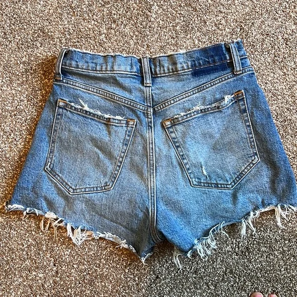 90s High Rise Cutoff Shorts - Picture 3 of 3